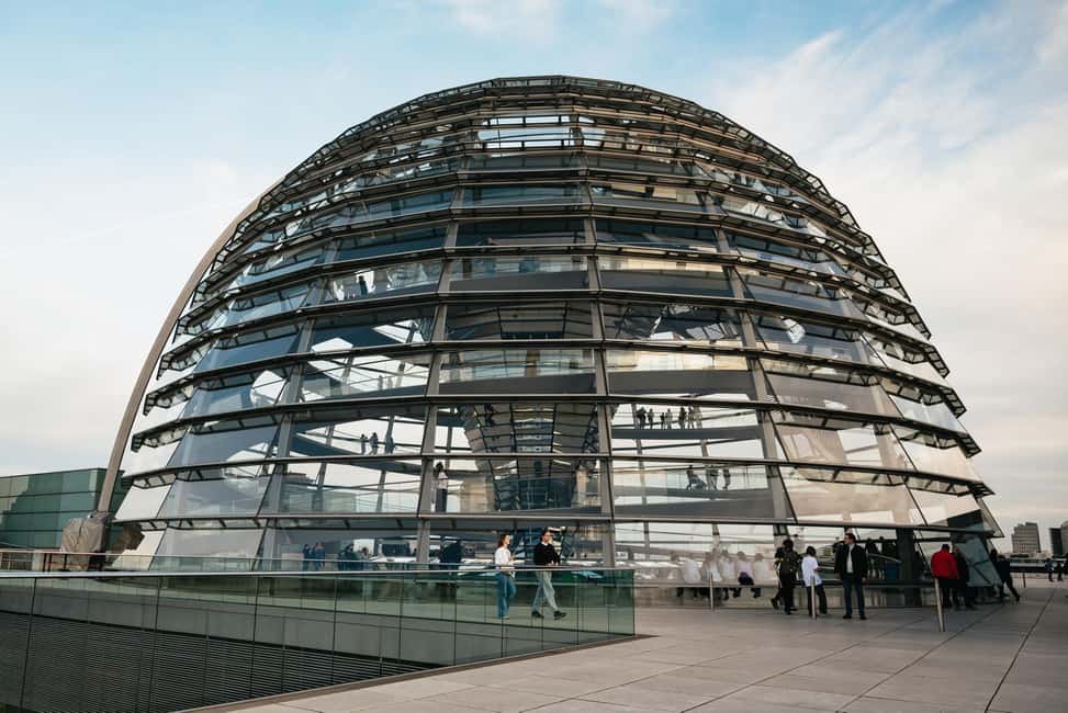 Berlin: Reichstag, Dome and Government District Guided Tour side 2