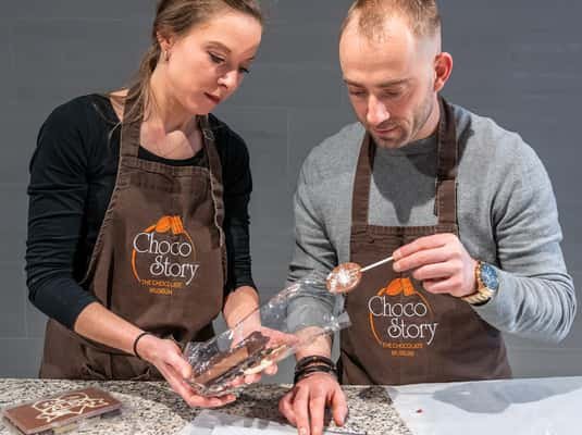 Brussels: Chocolate Museum Visit with Workshop