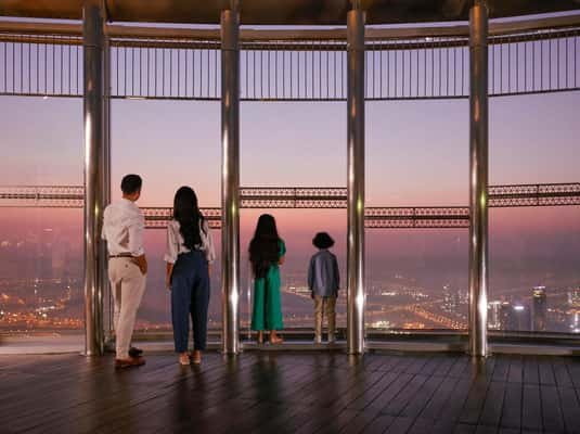 Dubai: Fast Track Entry to Burj Khalifa Levels 124 & 125