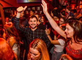 Dublin: Generation Pub Crawl side 1