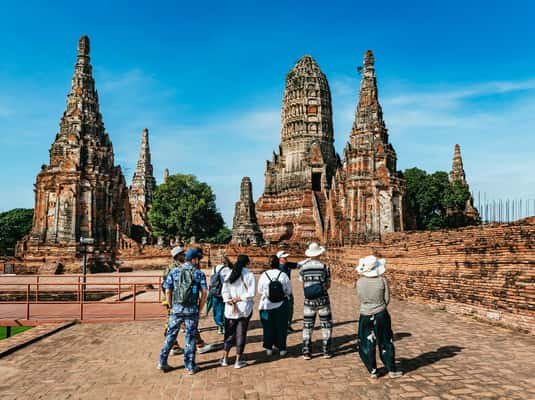 From Bangkok: Ayutthaya Temples Guided Tour with Lunch