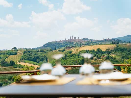 From Florence: Siena, San Gimignano, Pisa & Lunch at Winery