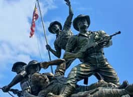 From Kuala Lumpur: City Tour with 21 Attractions w/Lunch side 1