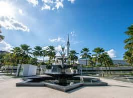 From Kuala Lumpur: City Tour with 21 Attractions w/Lunch side 2