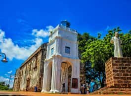 From Kuala Lumpur: Malacca Day Trip - Red Square & Jonker St side 2