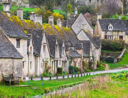 From London: Full-Day Cotswolds Small-Group Tour side 1