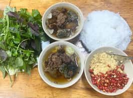 Hanoi: Guided Street Food Tour with Train Street Experience side 2
