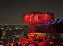 Hong Kong: One Night in Exclusive Rooftops and Secrets Clubs side 1