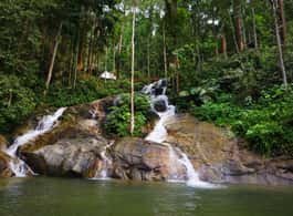 Kuala Lumpur: Batu Caves, Ramayana Caves & Kanching Falls side 1