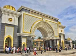 Kuala Lumpur: Half-Day City Highlights Tour with Local Guide side 2